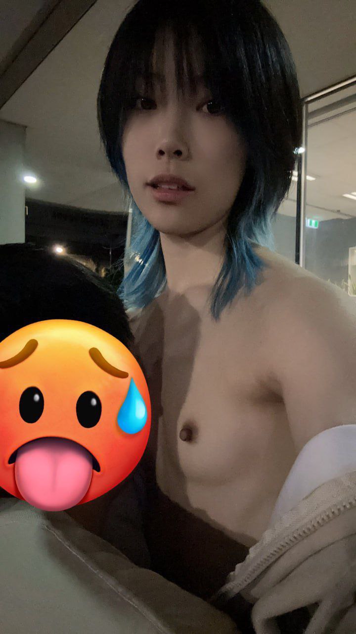 《乖打开双腿里面也要涂春荮乳》,最大級のアダルトポータル
